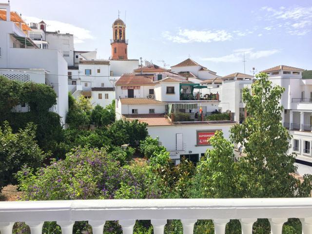 Apartment -
                        Cómpeta -
                        2 bedrooms -
                        4 persons