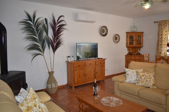 Rural house -
                        Cómpeta -
                        2 bedrooms -
                        4 persons